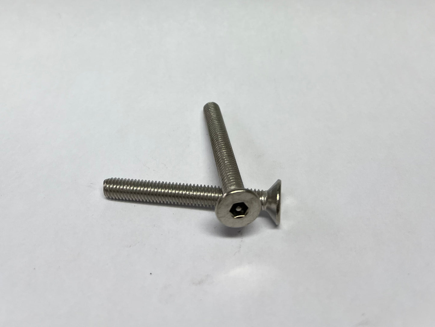 Senkkopfschraube M 6/50, mit Innensechskant und Pin